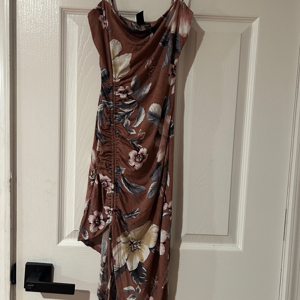 Windsor Asymmetrical Brown Floral Dress Size Small